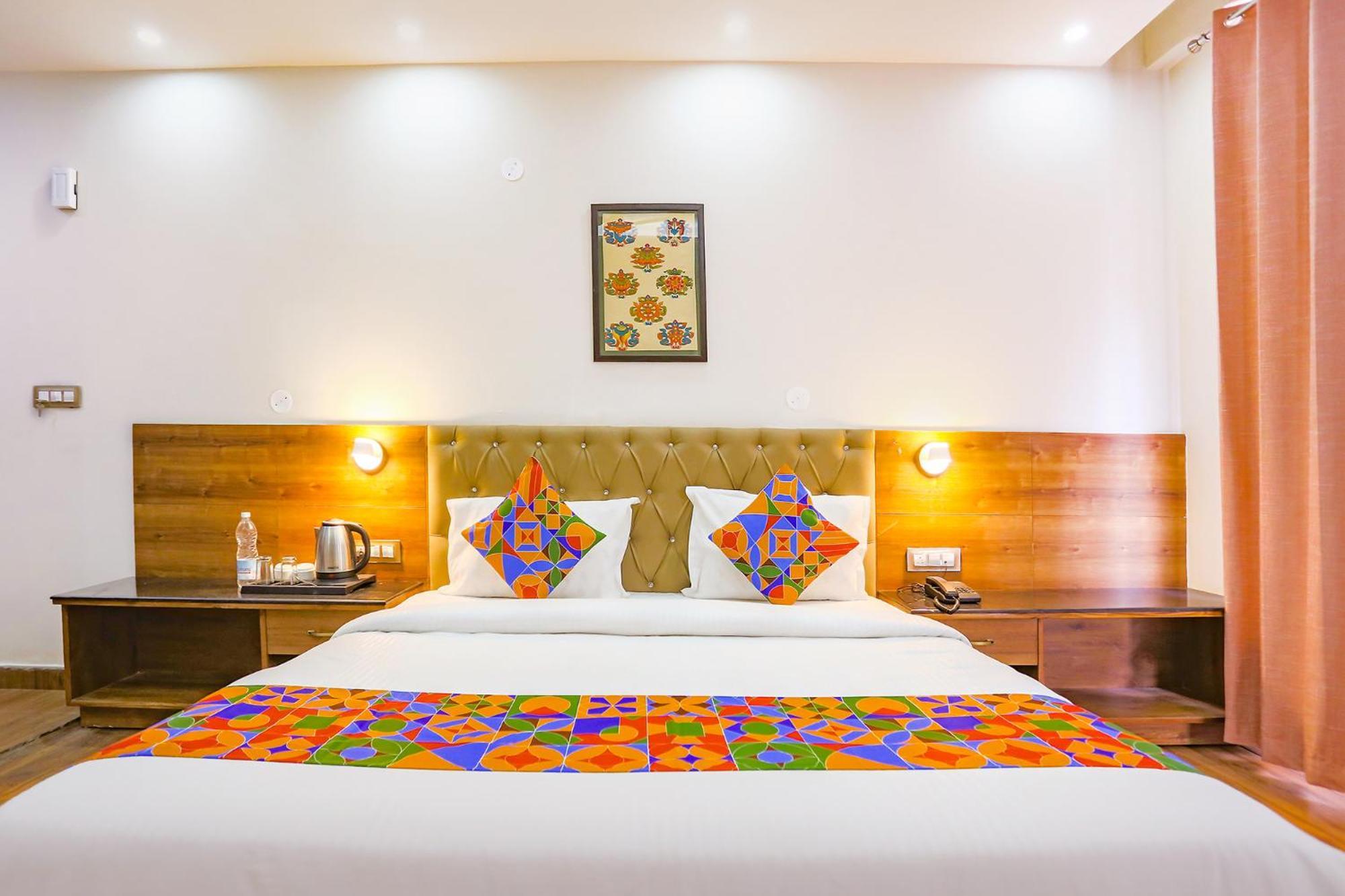 Fabhotel Outhills 마날리 외부 사진