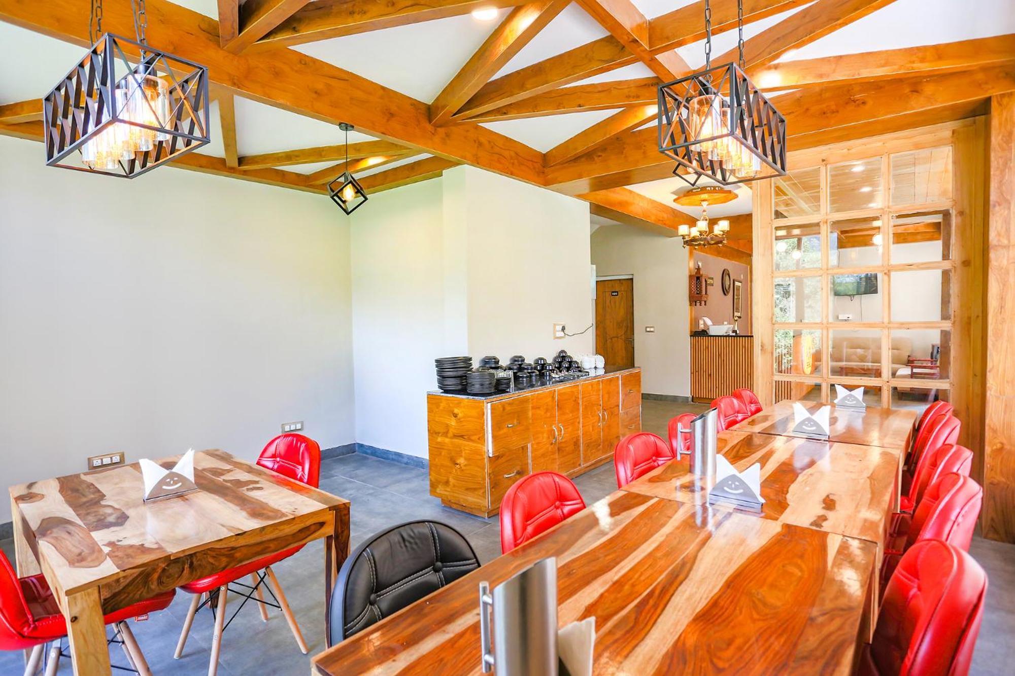 Fabhotel Outhills 마날리 외부 사진